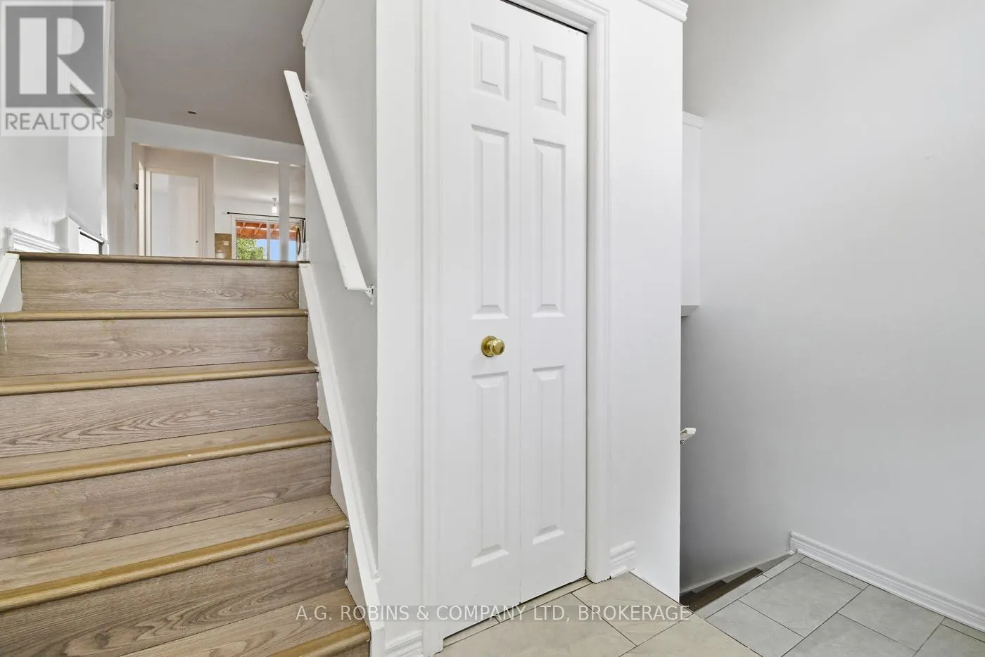 8 MCBRIDE DRIVE