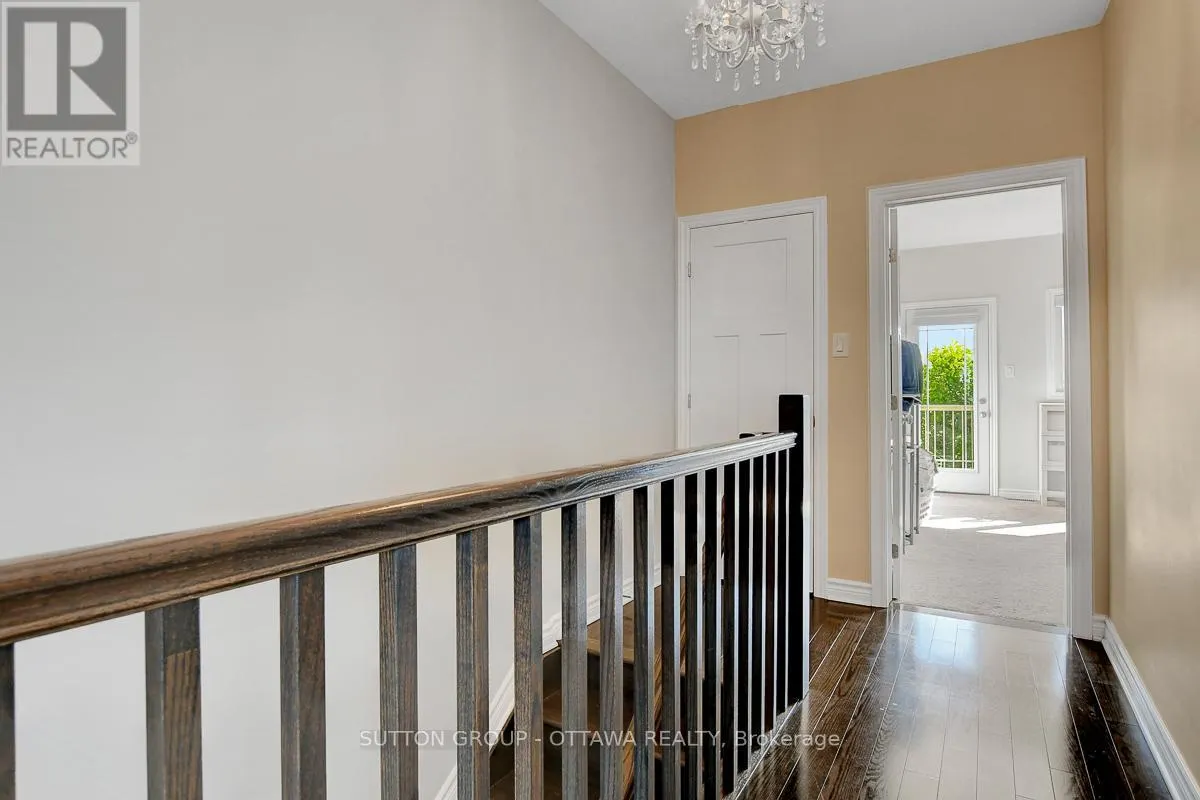 26 - 456 LEBOUTILLIER AVENUE