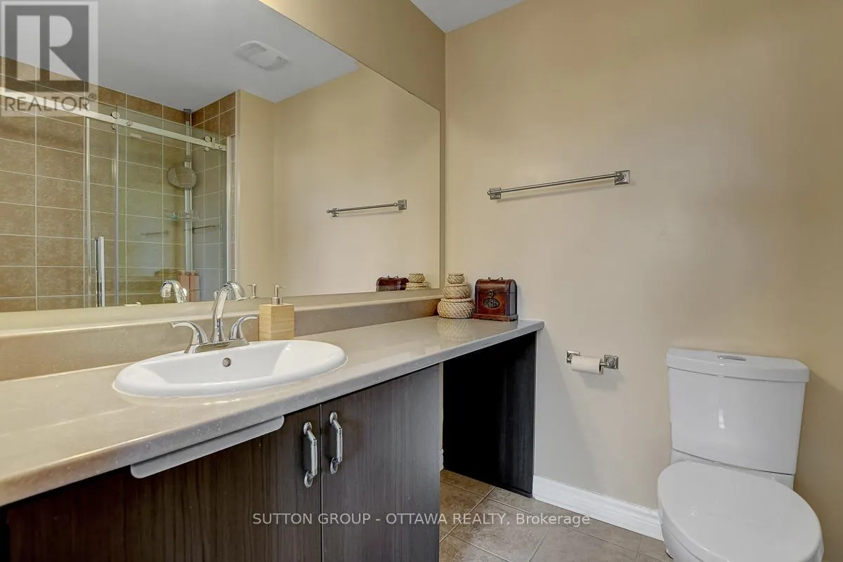 26 - 456 LEBOUTILLIER AVENUE