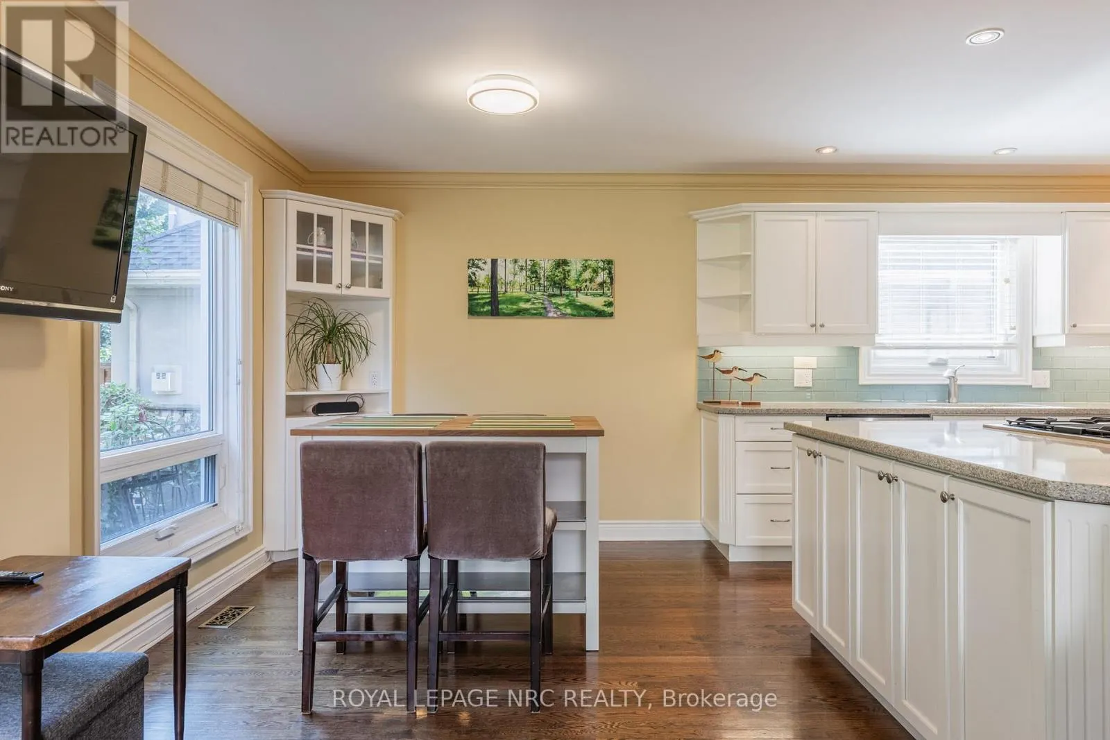 328 NIAGARA BOULEVARD