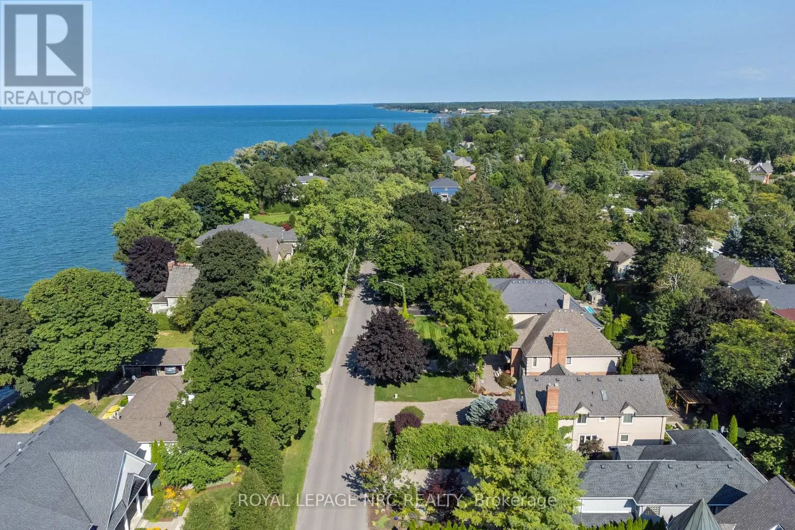 328 NIAGARA BOULEVARD