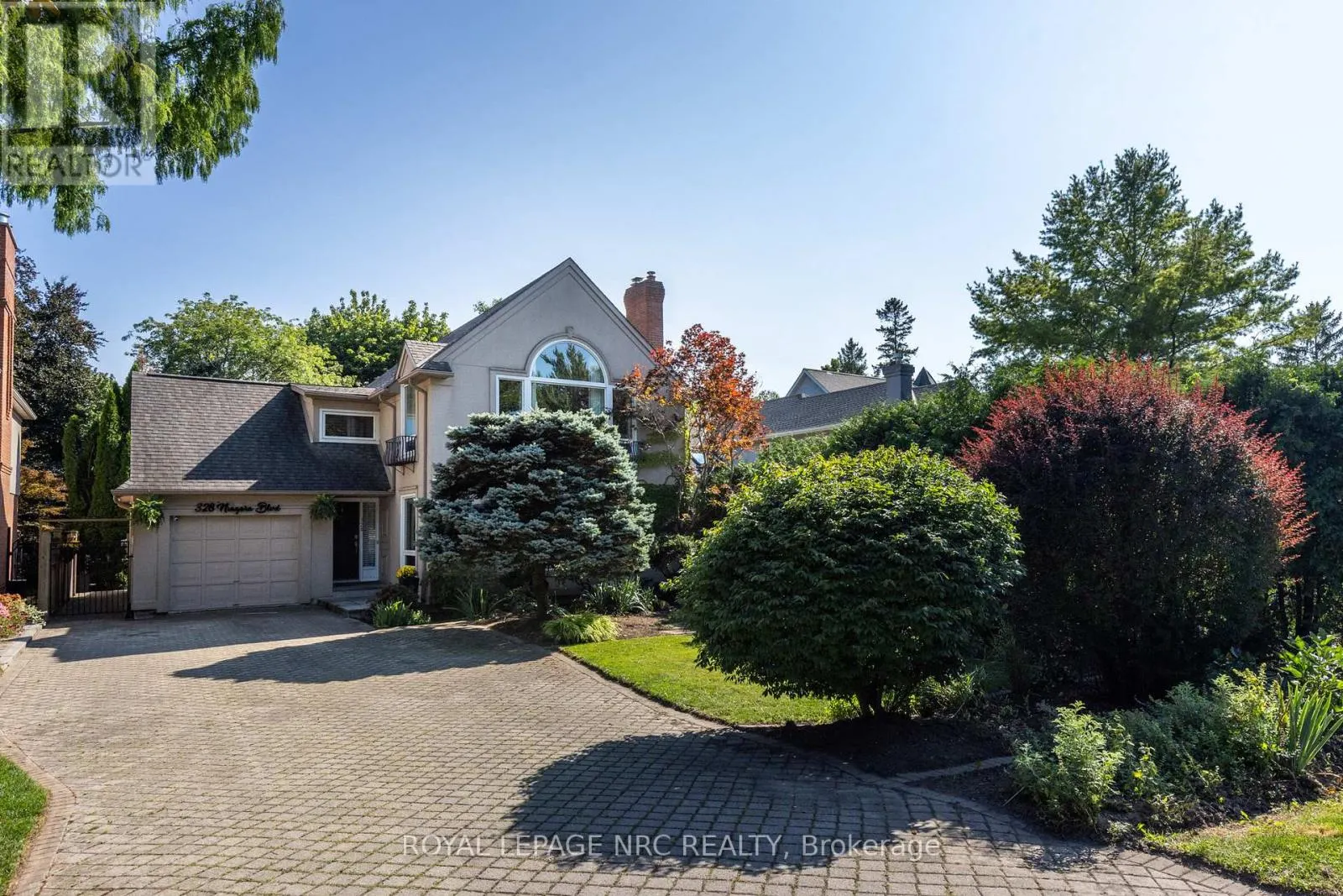 328 NIAGARA BOULEVARD