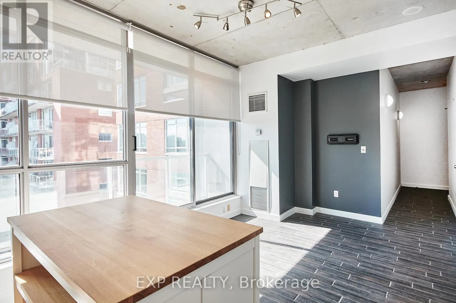 606 - 180 YORK STREET