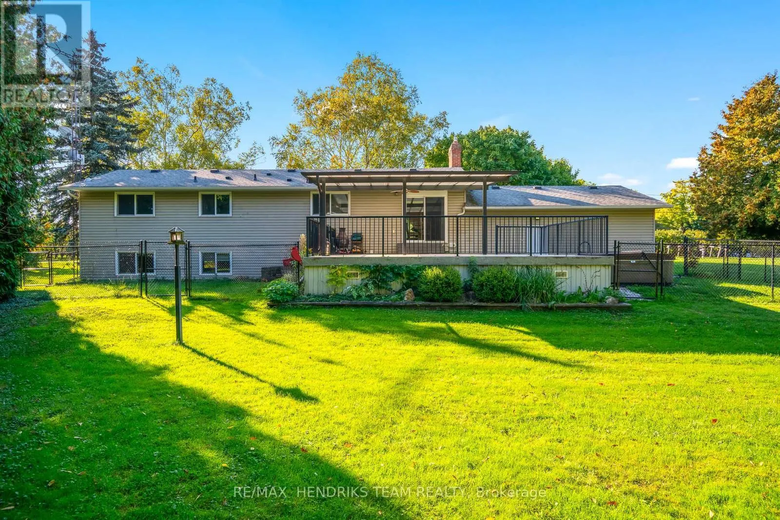 1521 IRVINE ROAD