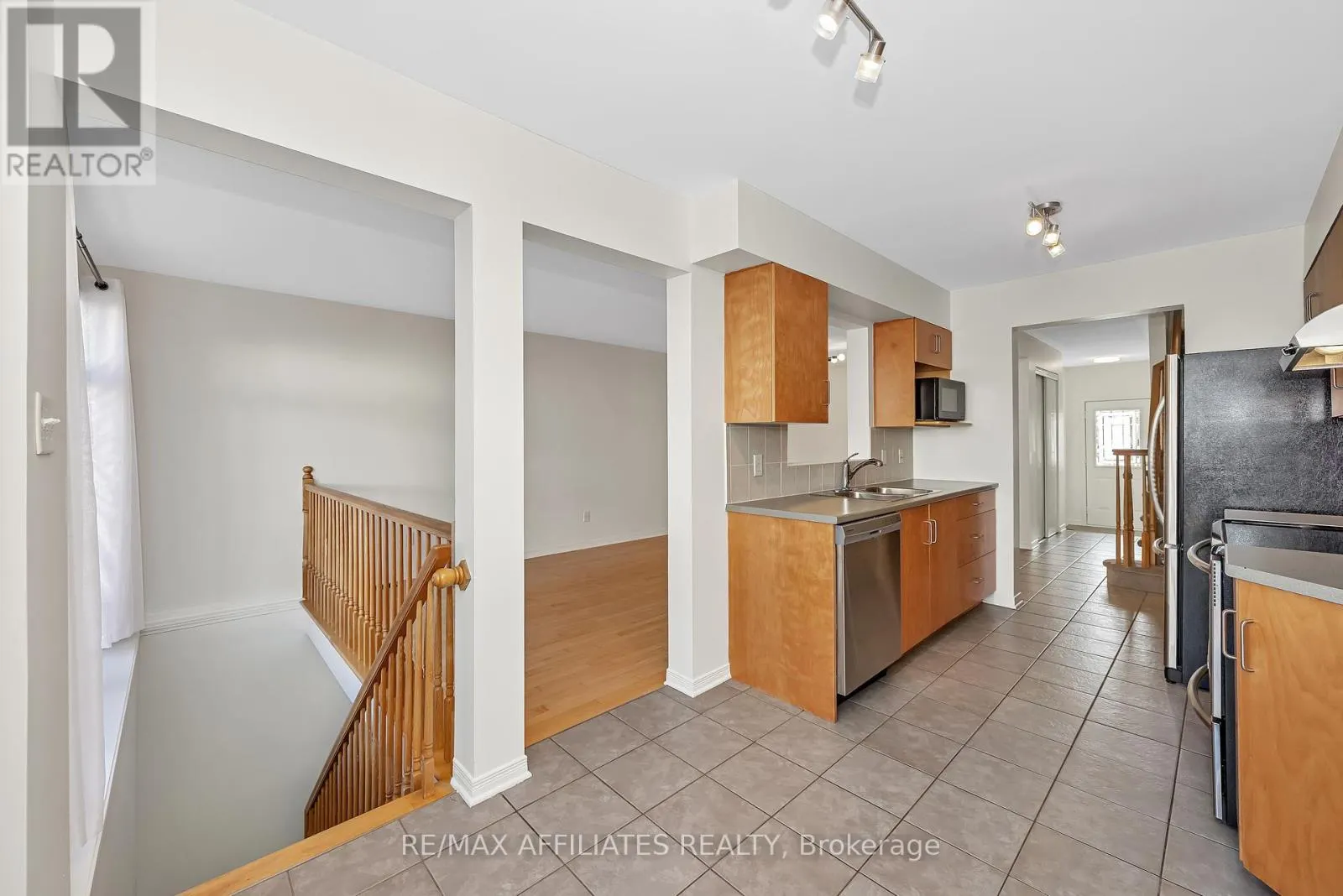 17 KIRKSTONE PRIVATE E