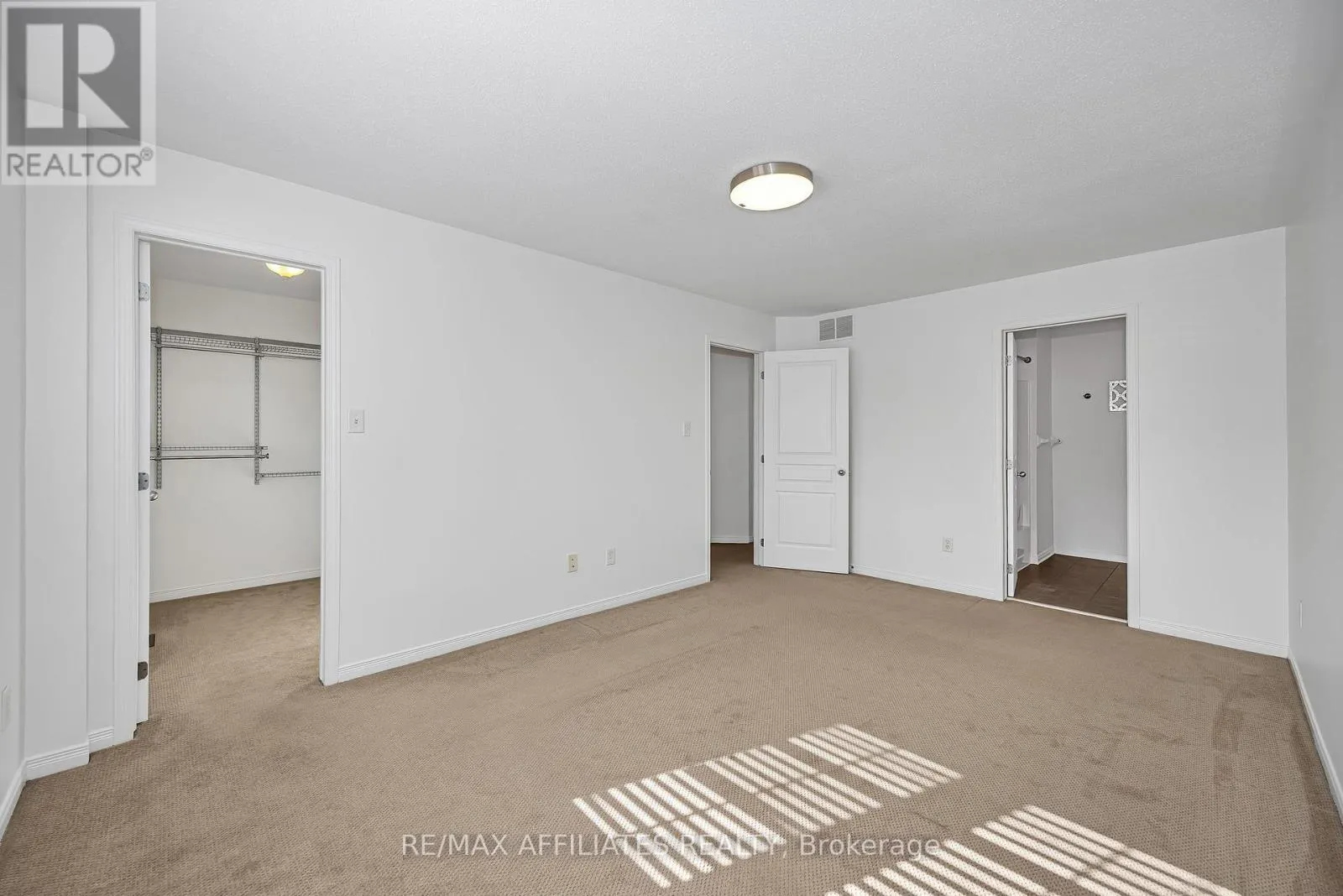 17 KIRKSTONE PRIVATE E
