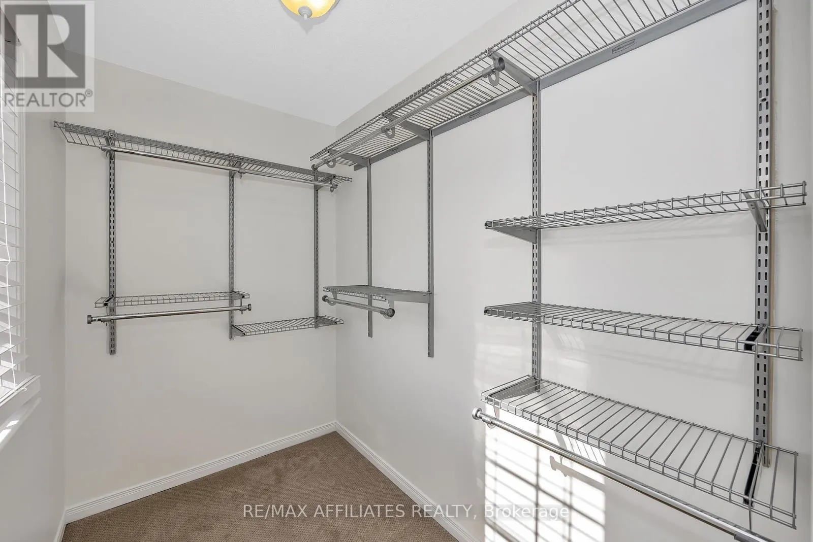 17 KIRKSTONE PRIVATE E