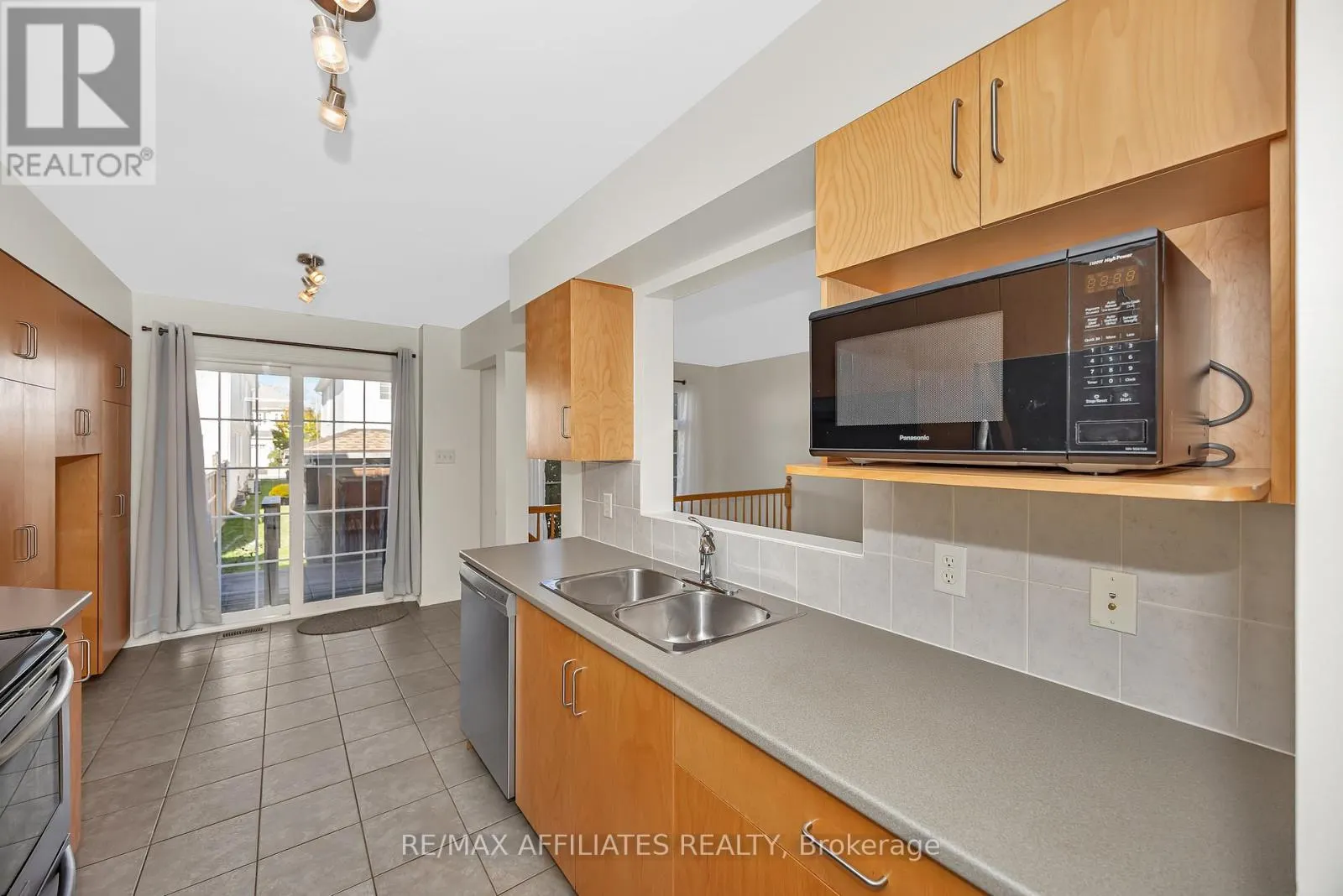 17 KIRKSTONE PRIVATE E