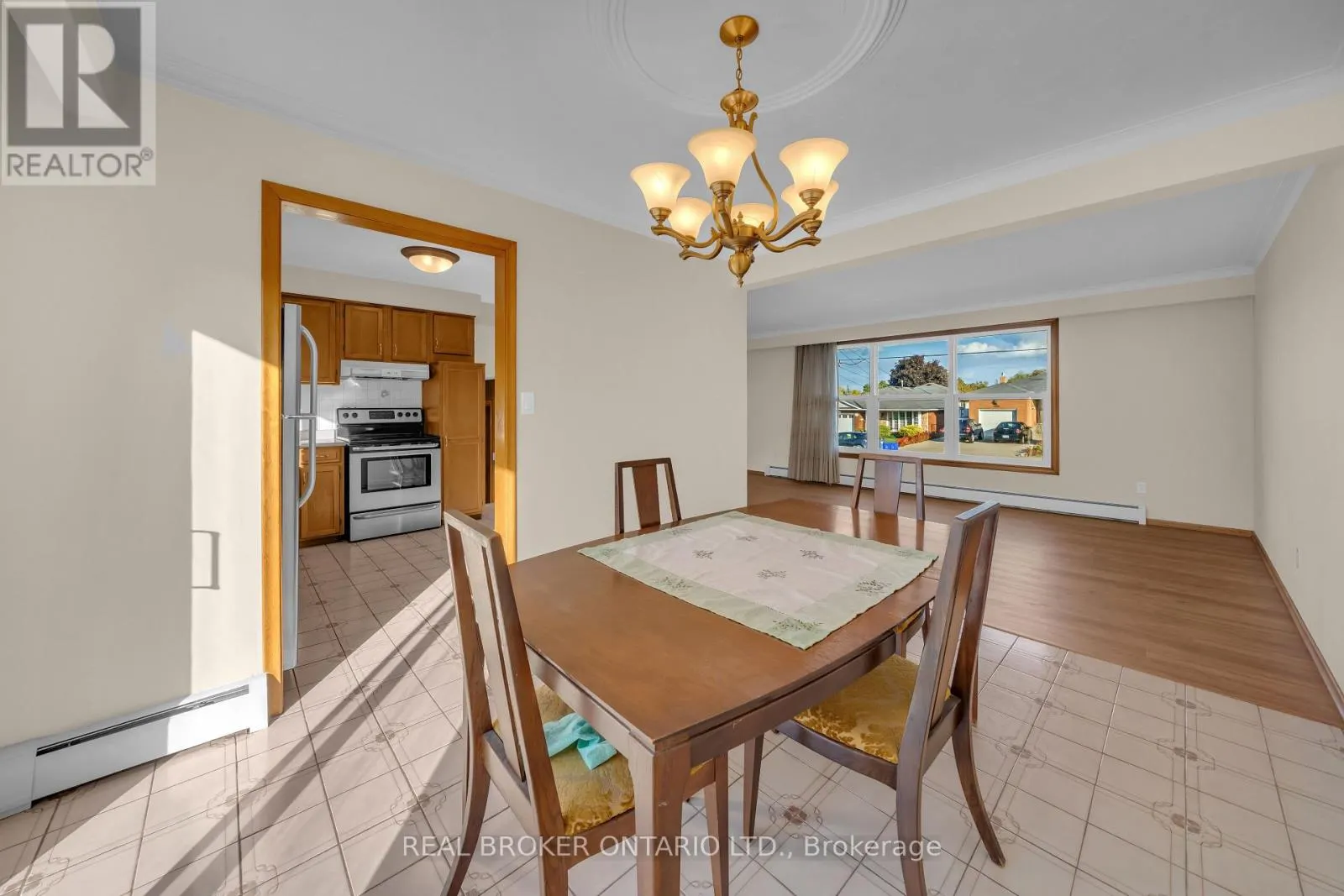 132 GREENINGDON DRIVE