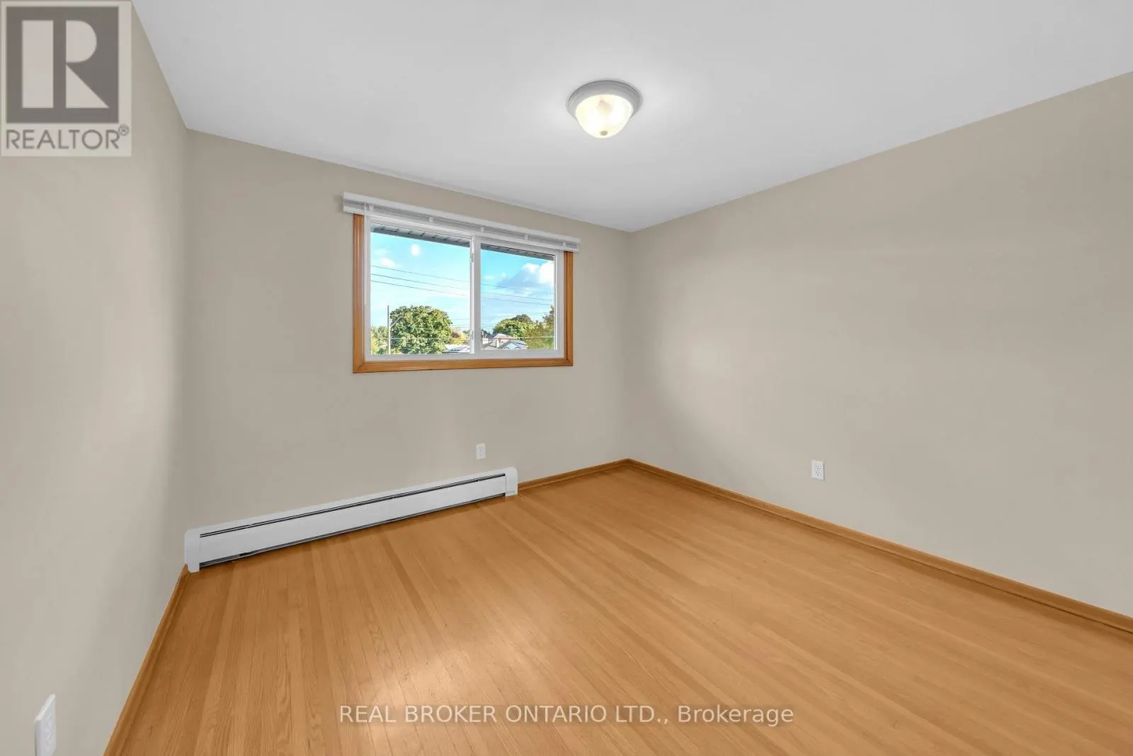 132 GREENINGDON DRIVE
