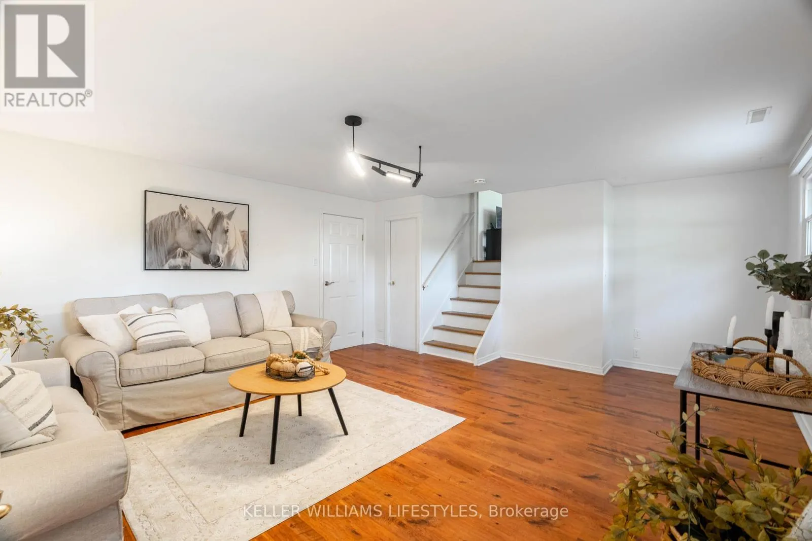 8749 LONGWOODS ROAD