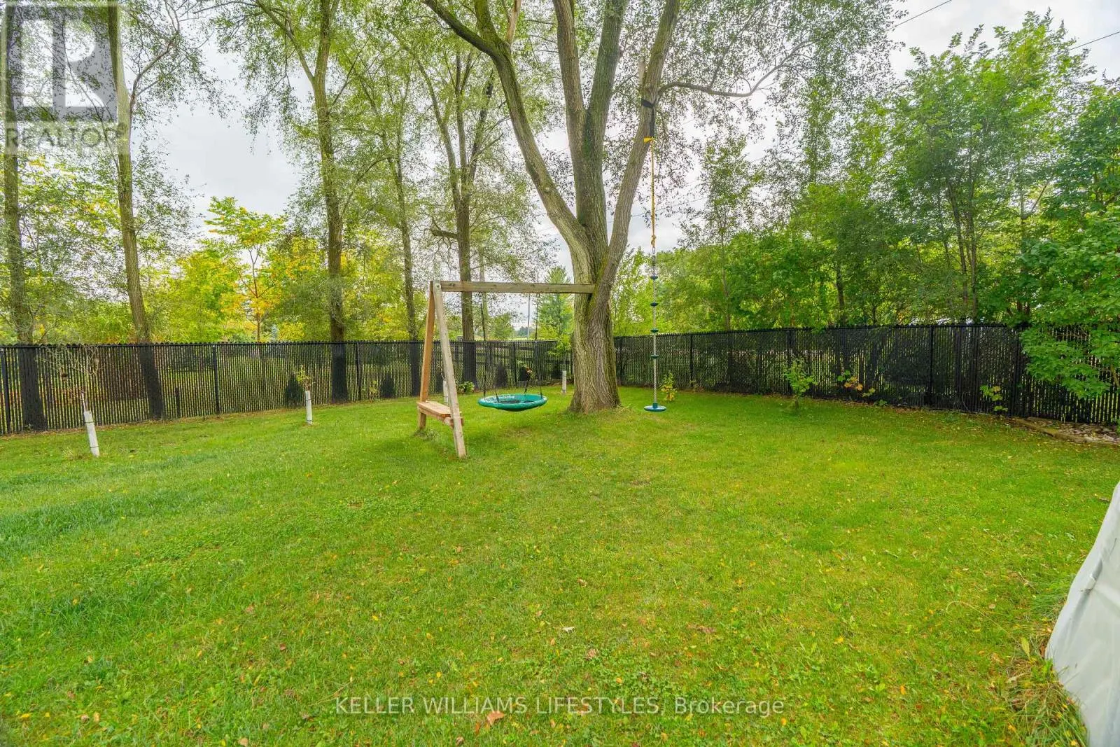 8749 LONGWOODS ROAD