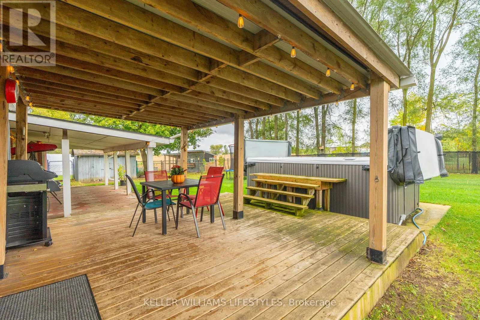 8749 LONGWOODS ROAD