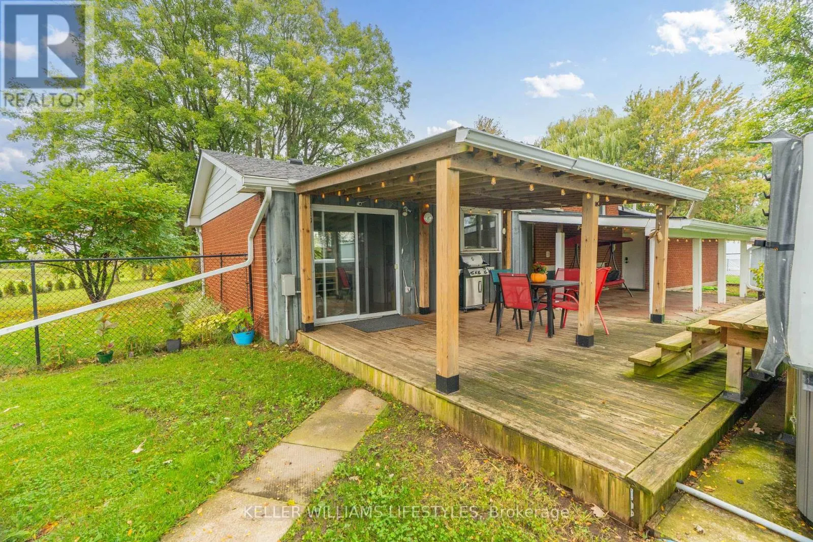 8749 LONGWOODS ROAD