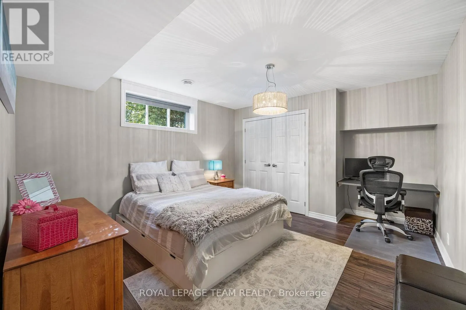 524 OSMOND DALEY DRIVE