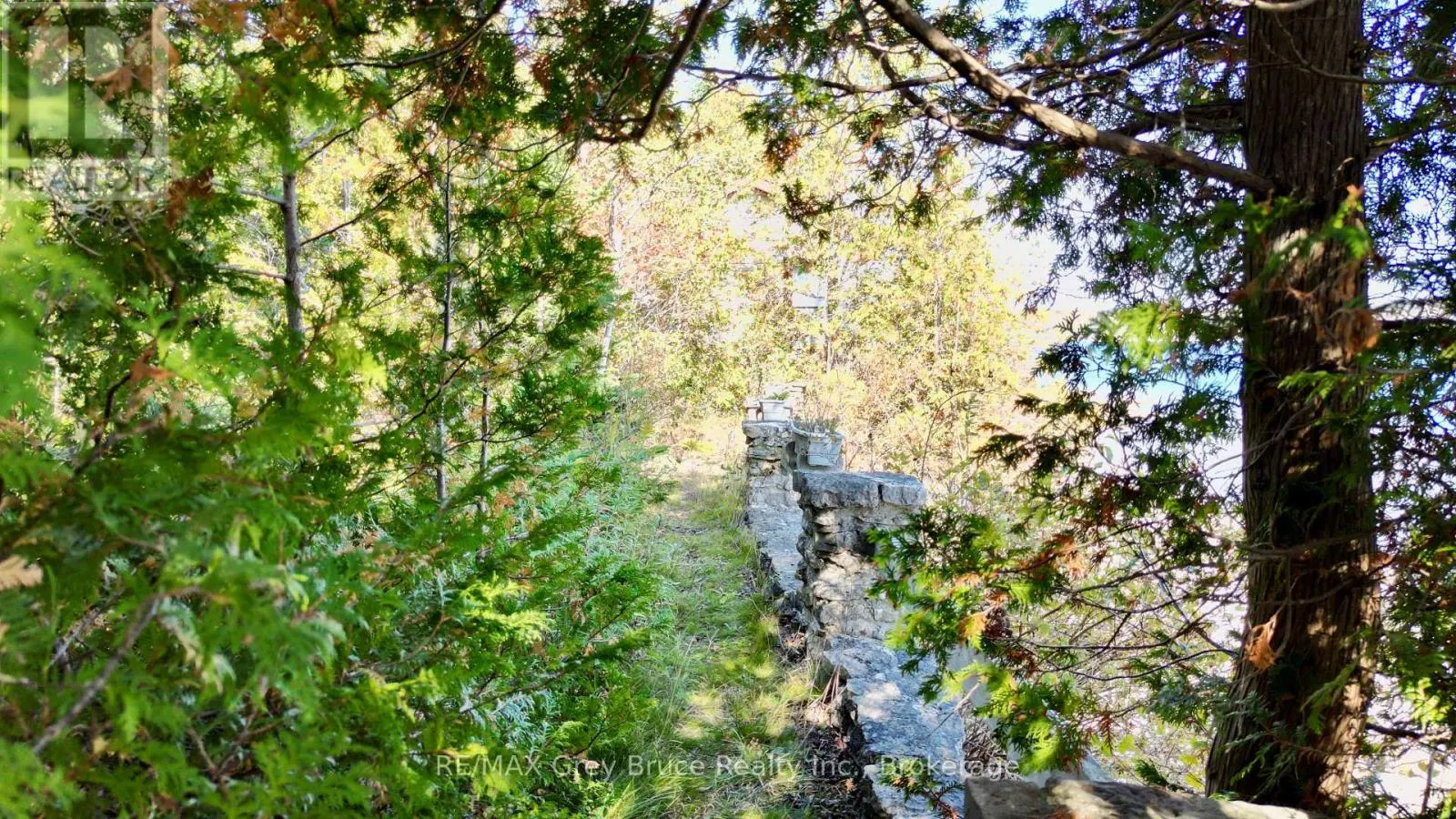 248 ISTHMUS BAY ROAD