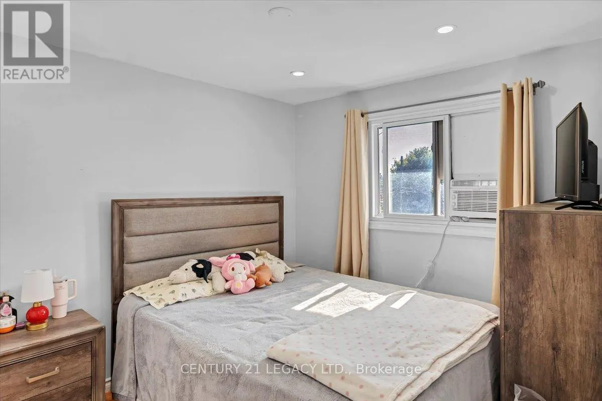 57 LINNWOOD AVENUE