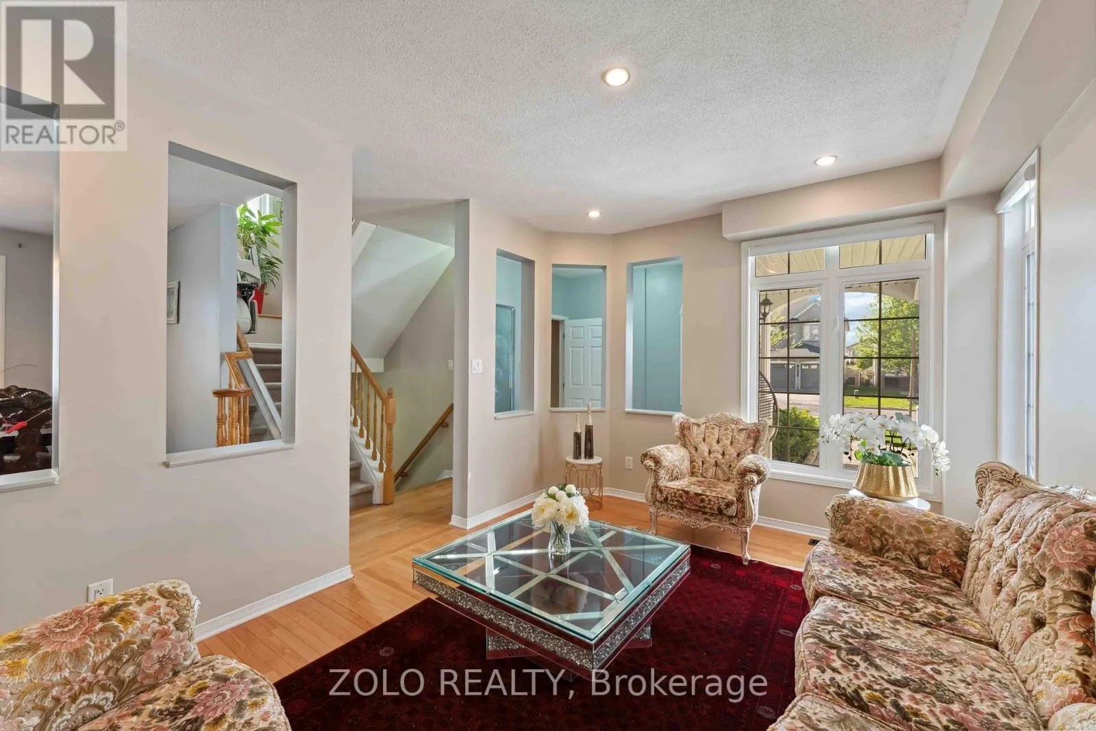 2421 GLANDRIEL CRESCENT