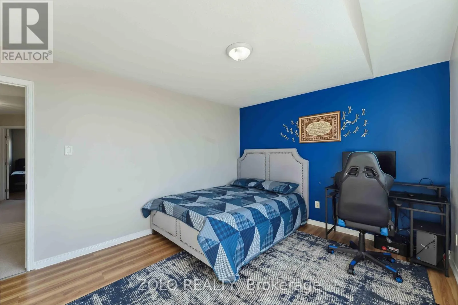 2421 GLANDRIEL CRESCENT