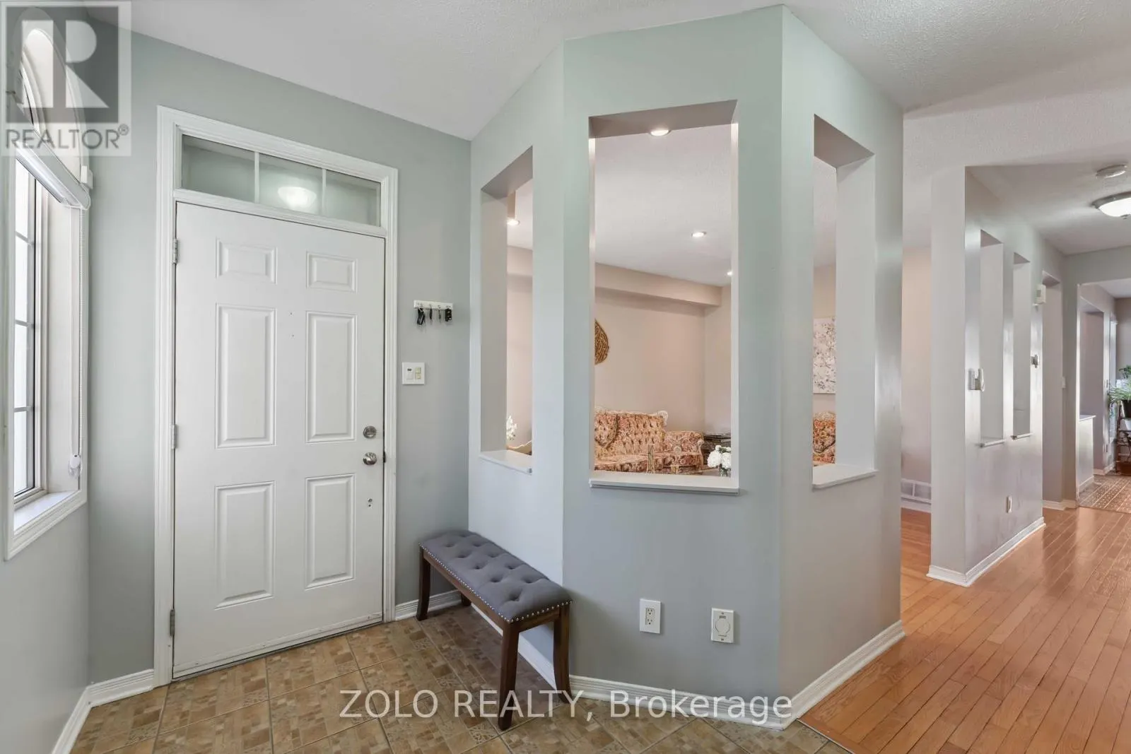 2421 GLANDRIEL CRESCENT