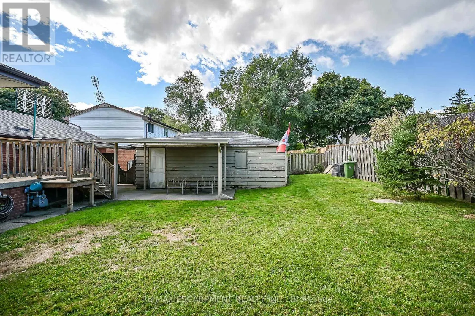 6 KIRKLAND AVENUE
