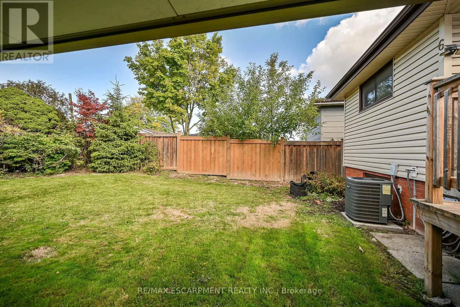 6 KIRKLAND AVENUE