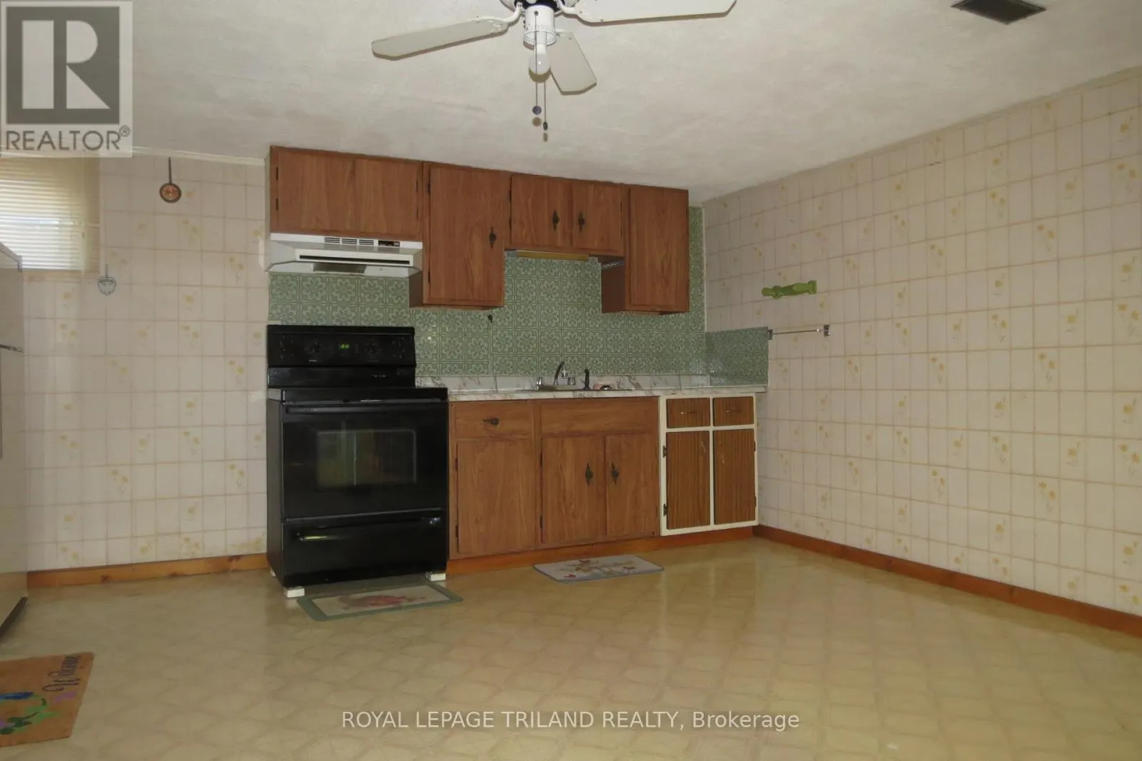LOWER - 17 CLEMENS STREET, #LOWER
