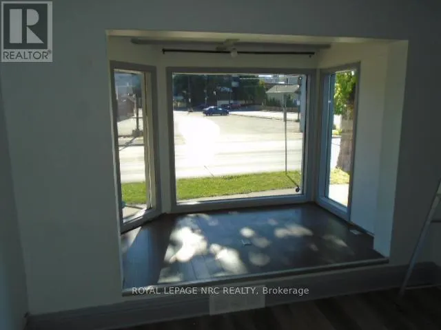 105A WELLAND AVENUE
