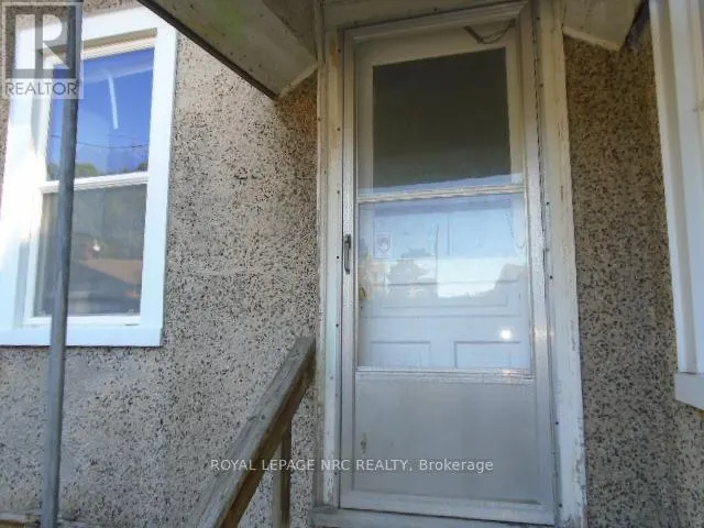 105A WELLAND AVENUE