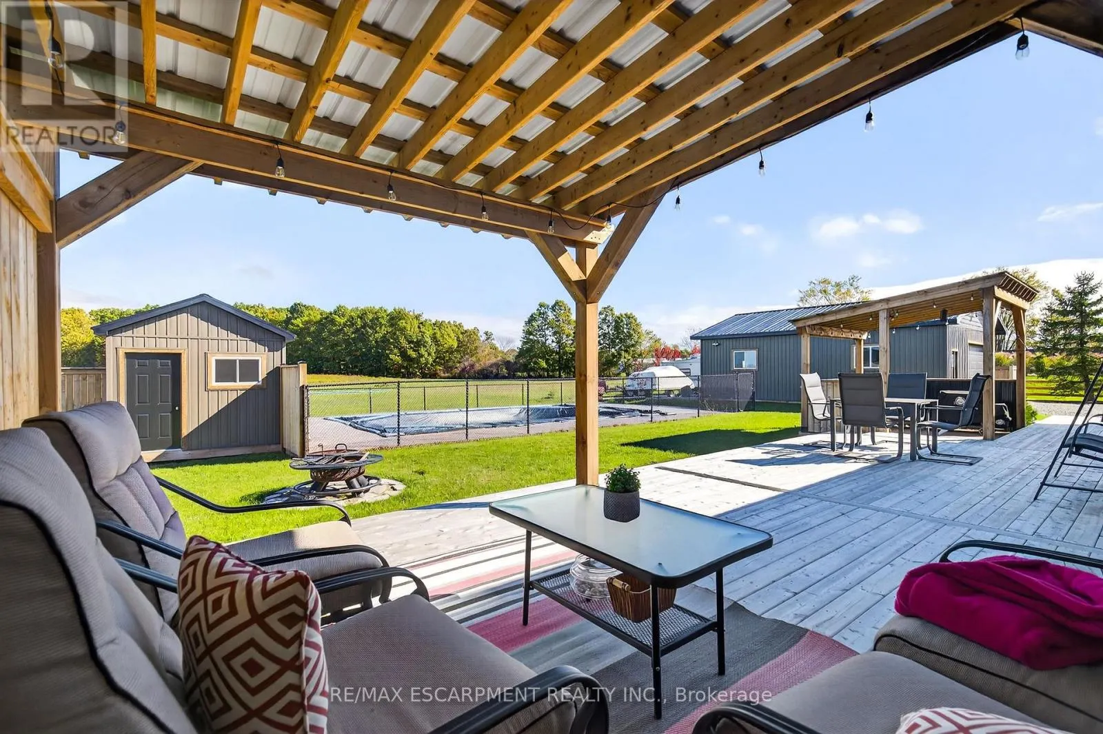 849 RIVER ROAD