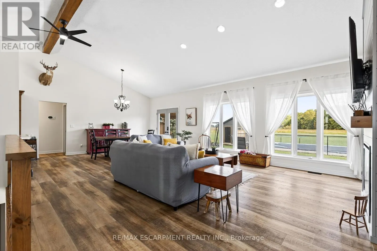 849 RIVER ROAD