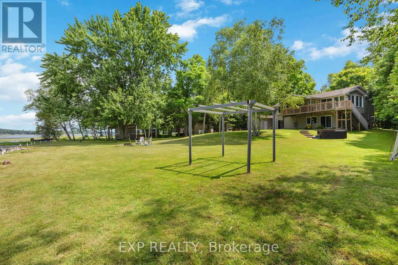 568 MALLARD CIRCLE