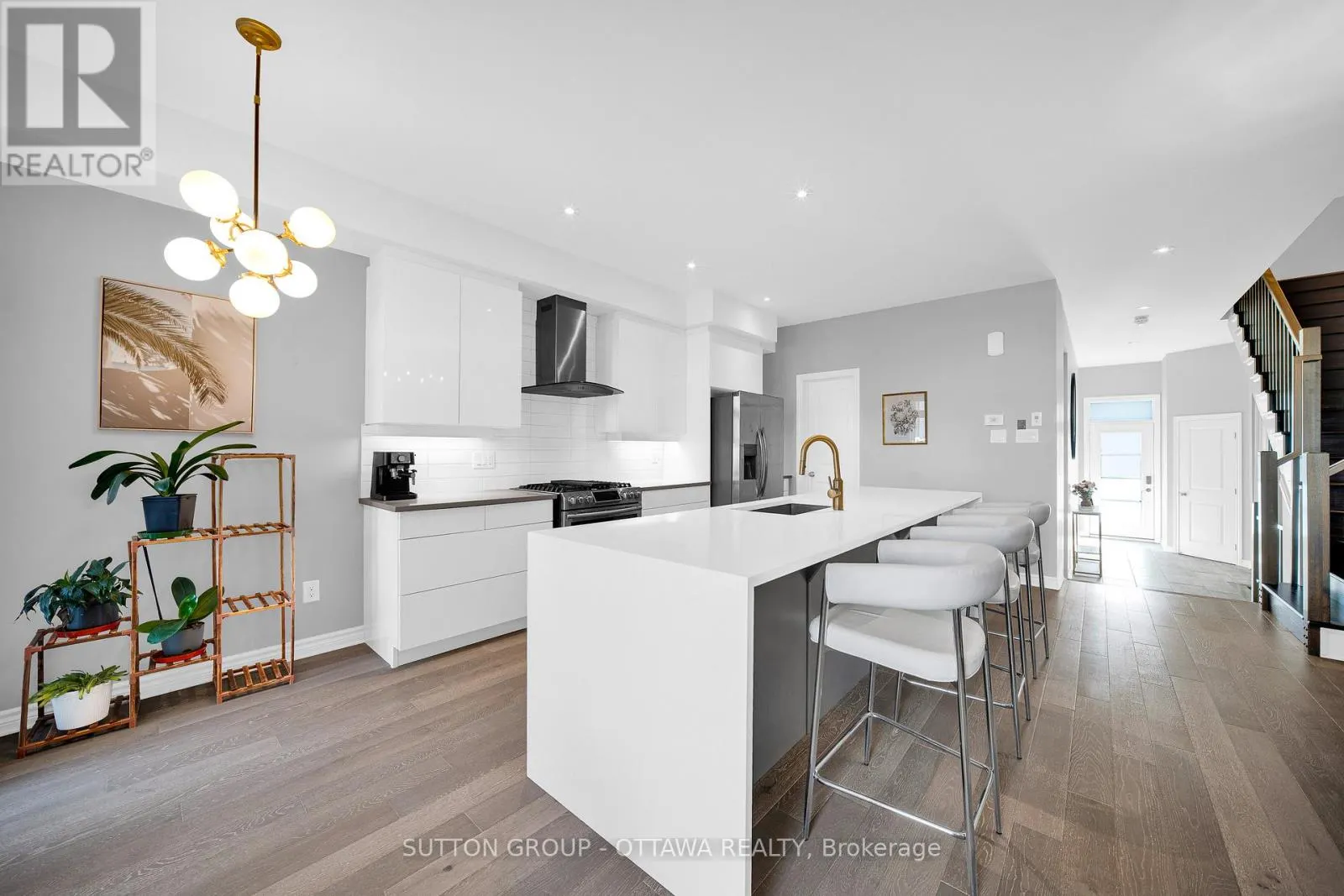 776 CARNELIAN CRESCENT