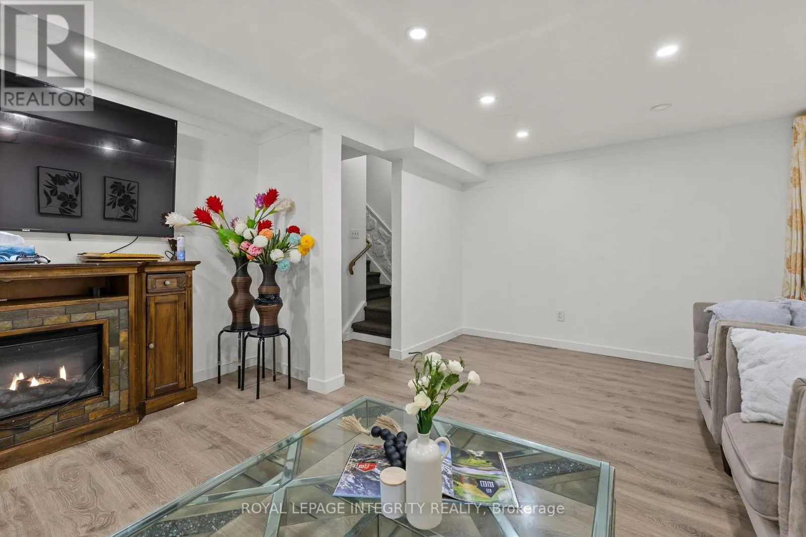21 - 3485 MCCARTHY ROAD