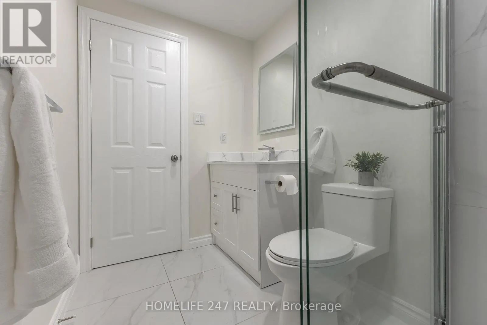 5 - 31 SCHRODER CRESCENT