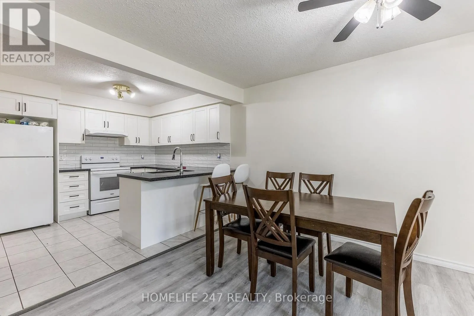 5 - 31 SCHRODER CRESCENT