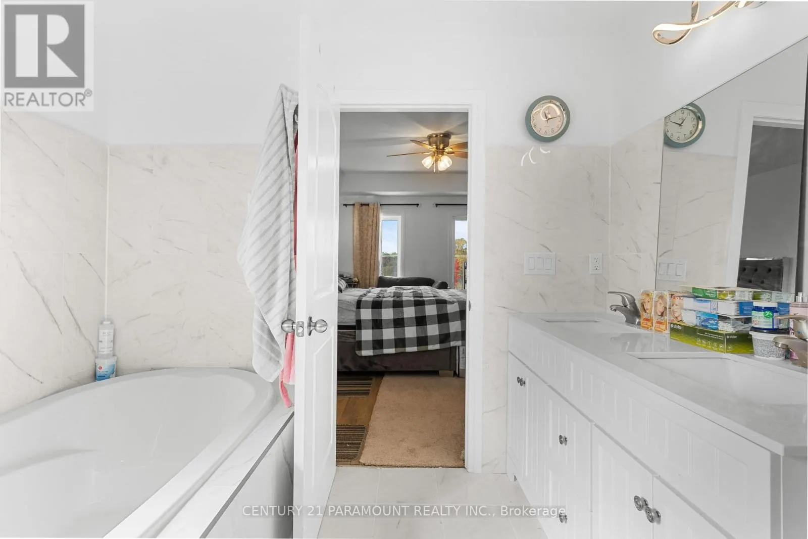 129 SOUTH PELHAM ROAD