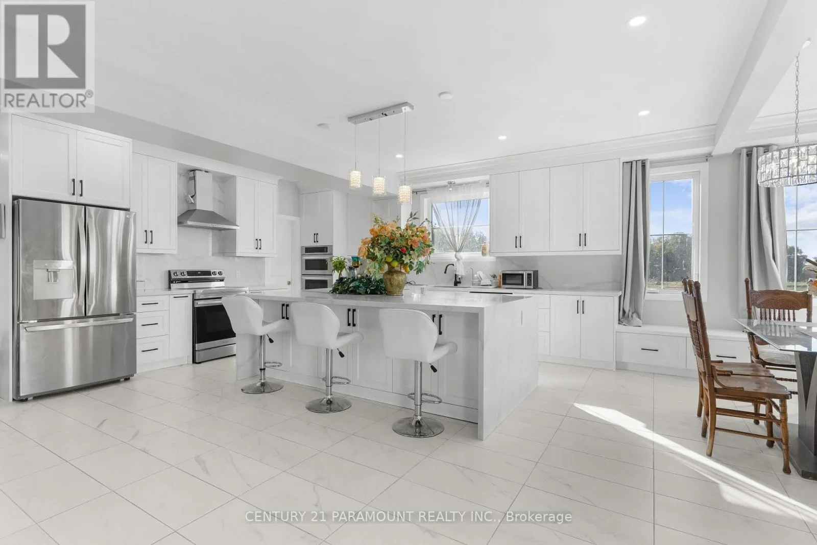 129 SOUTH PELHAM ROAD