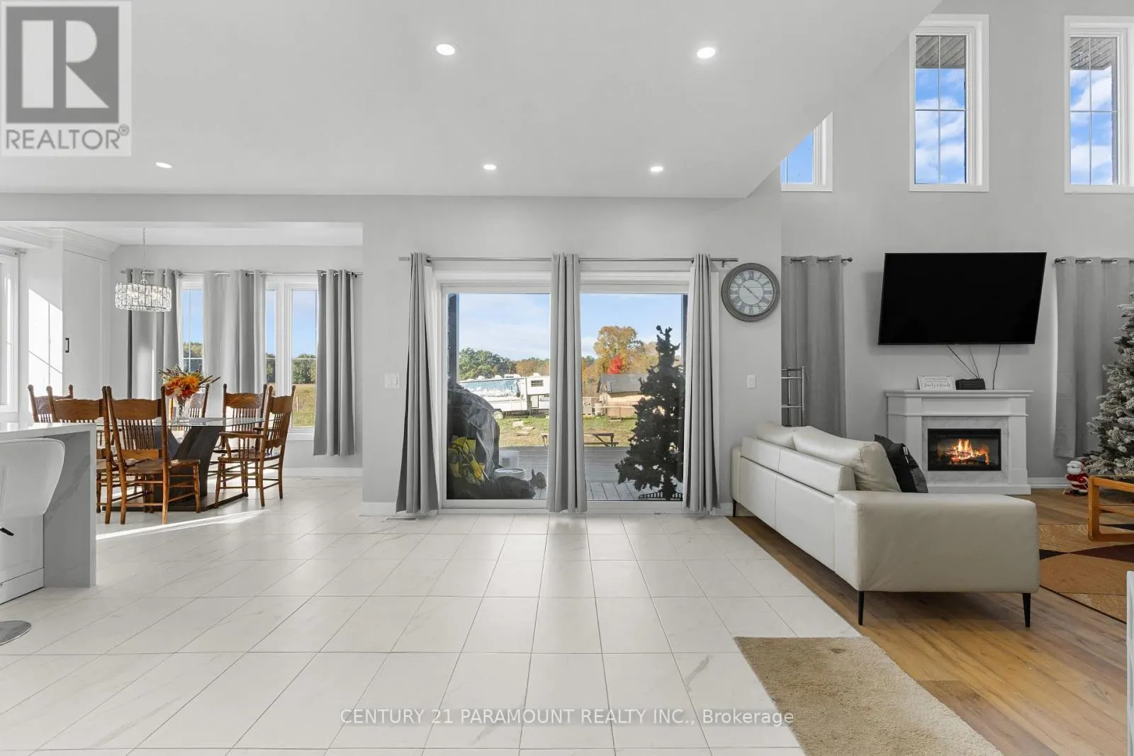 129 SOUTH PELHAM ROAD