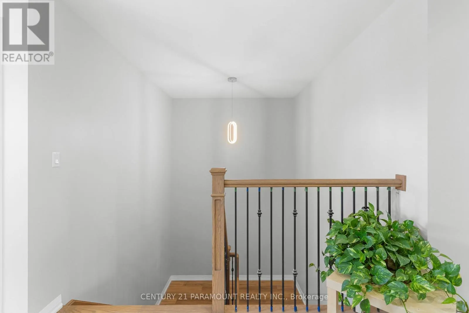 129 SOUTH PELHAM ROAD