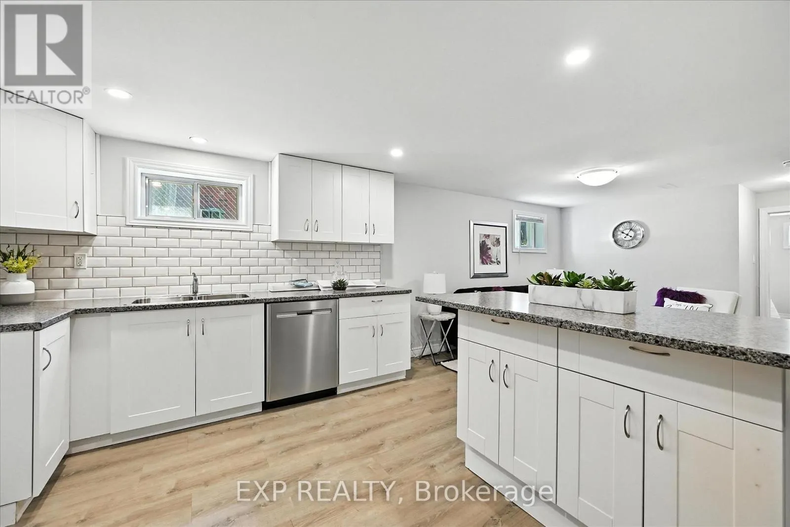 29 WEST 21ST STREET