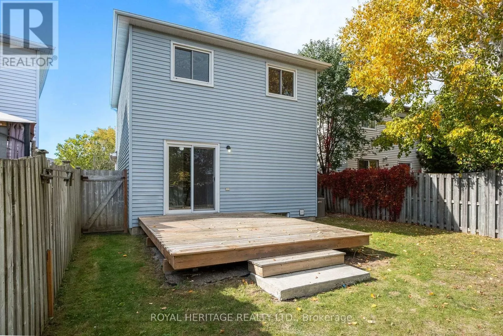 892 FAIRBANKS ROAD