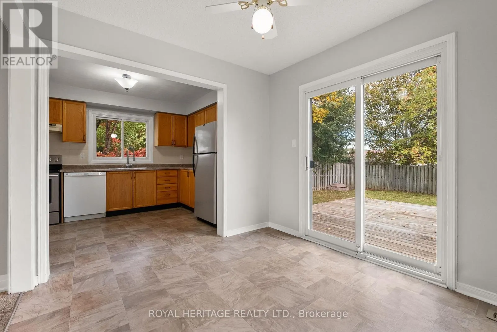 892 FAIRBANKS ROAD