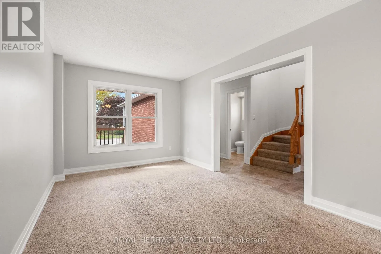 892 FAIRBANKS ROAD