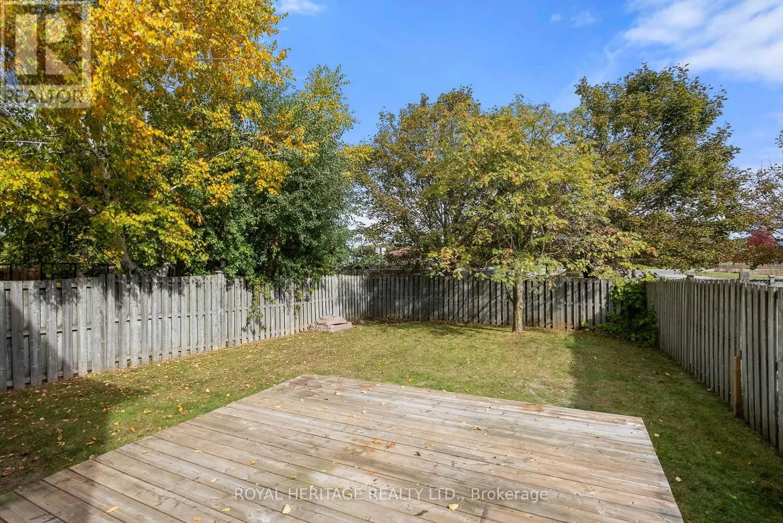 892 FAIRBANKS ROAD