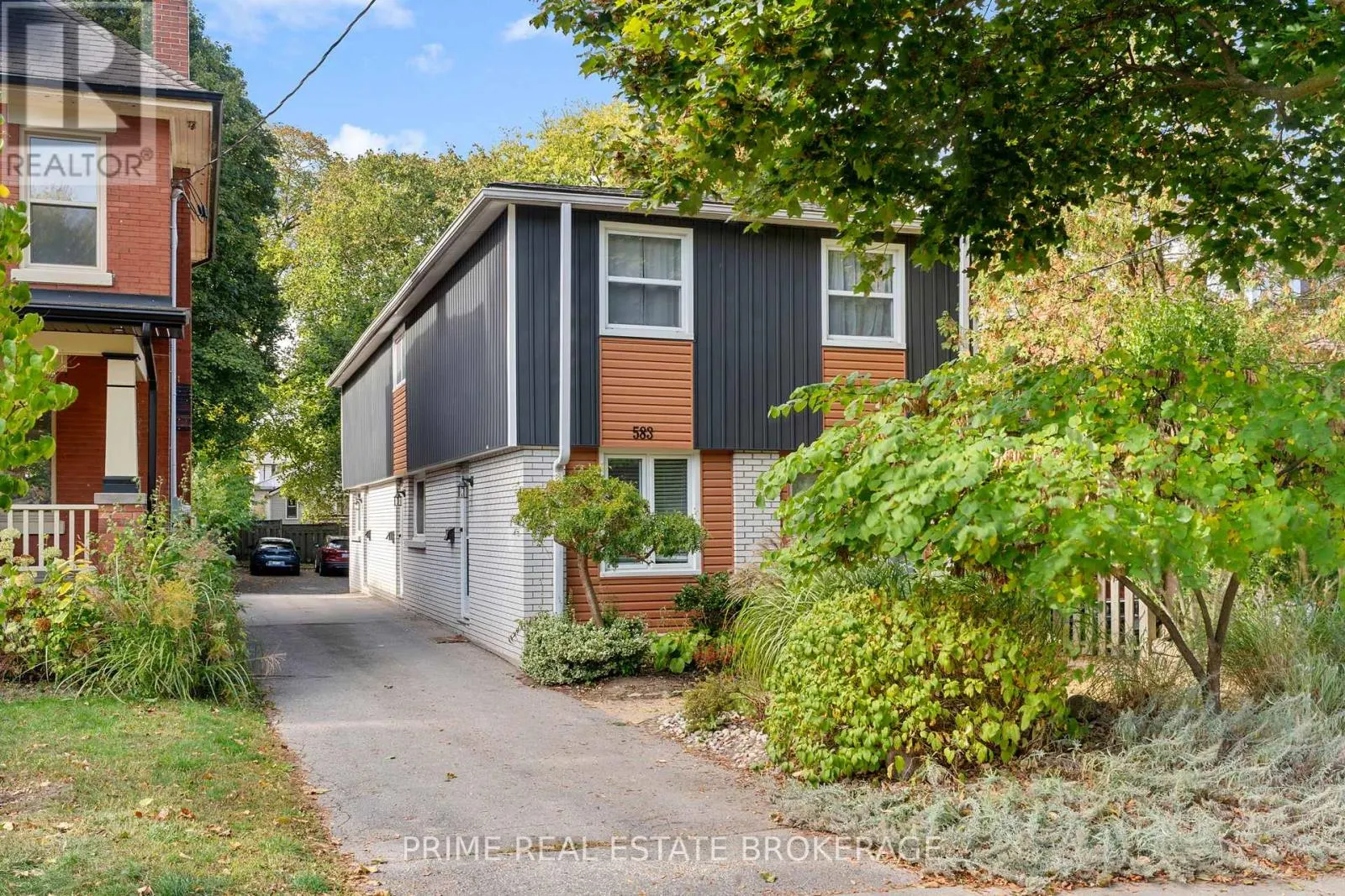 583 MAITLAND STREET