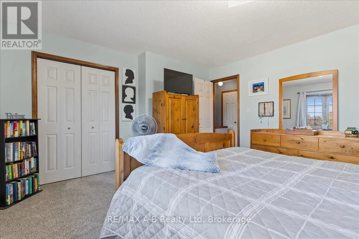 27 - 20 SOUTHVALE ROAD, #27