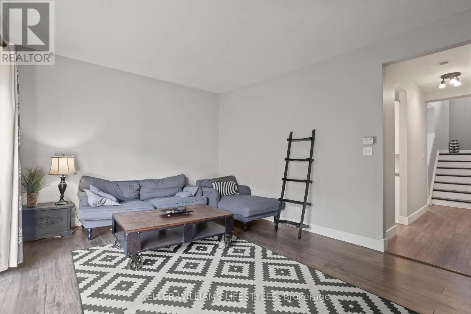 6 - 624 WILLIAM STREET, #6