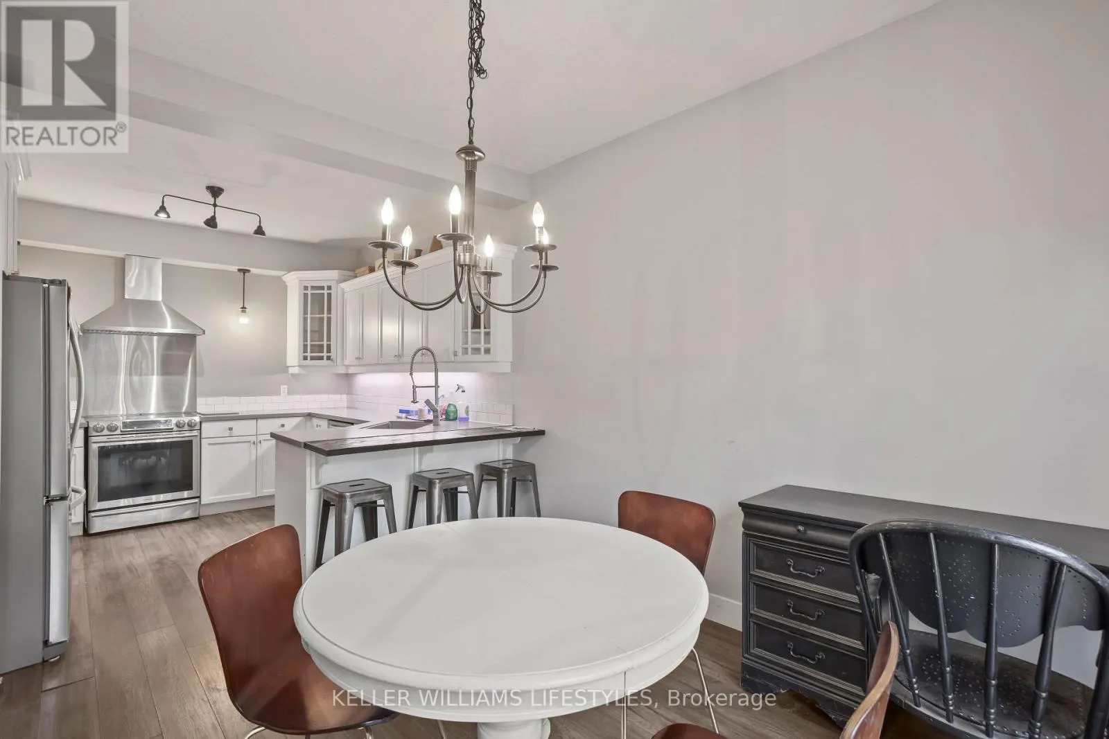 6 - 624 WILLIAM STREET, #6