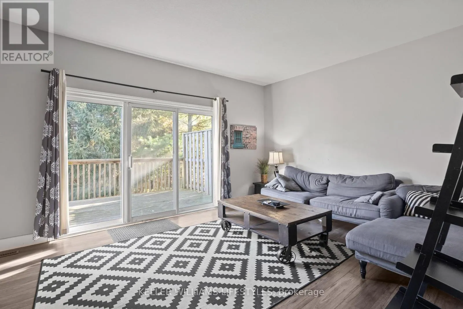 6 - 624 WILLIAM STREET, #6